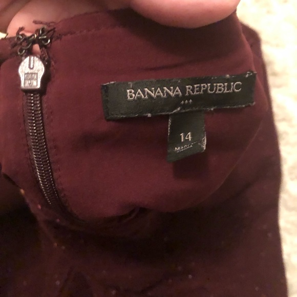 Banana Republic Mini Skirt - Picture 4 of 7